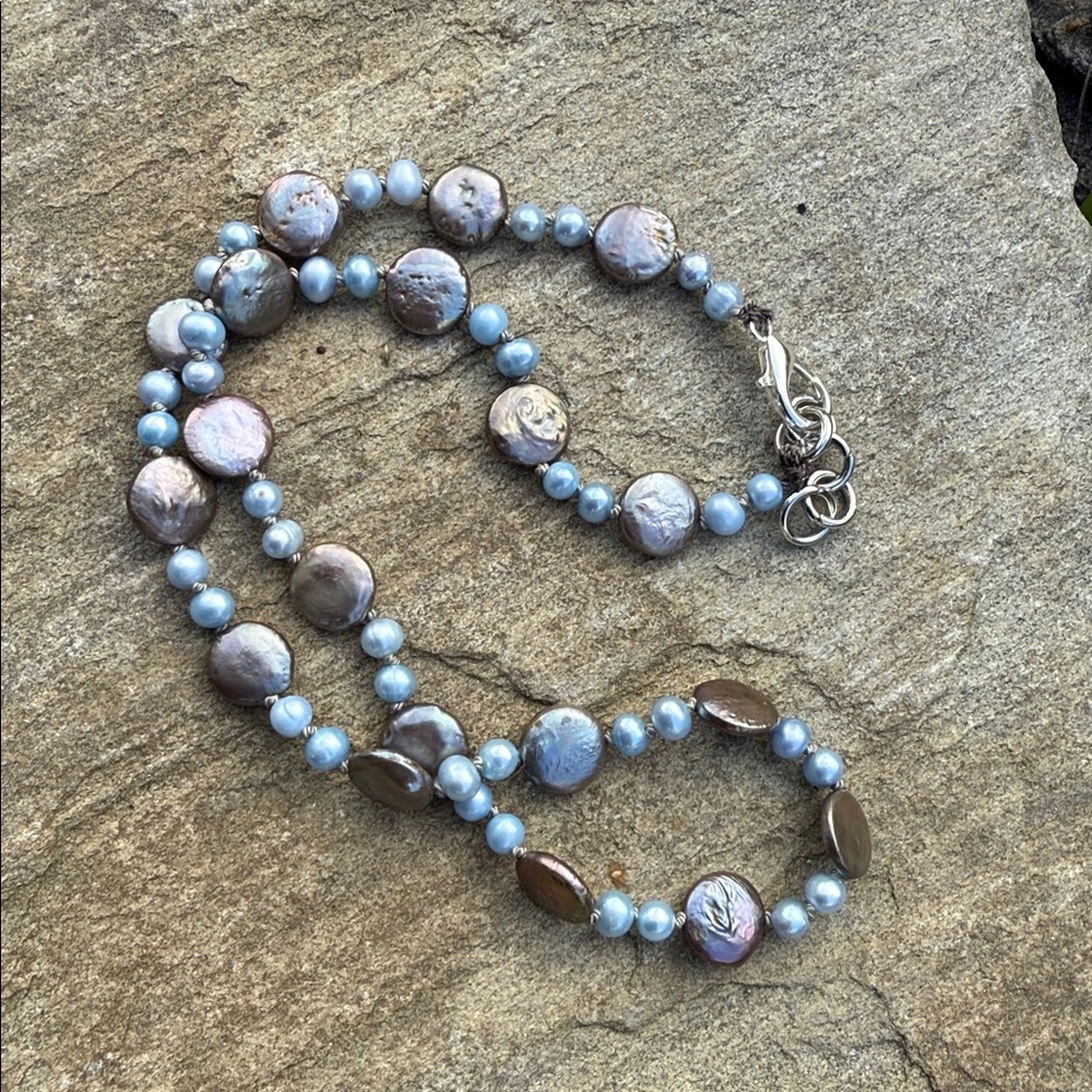 Elegant Pearl Necklace